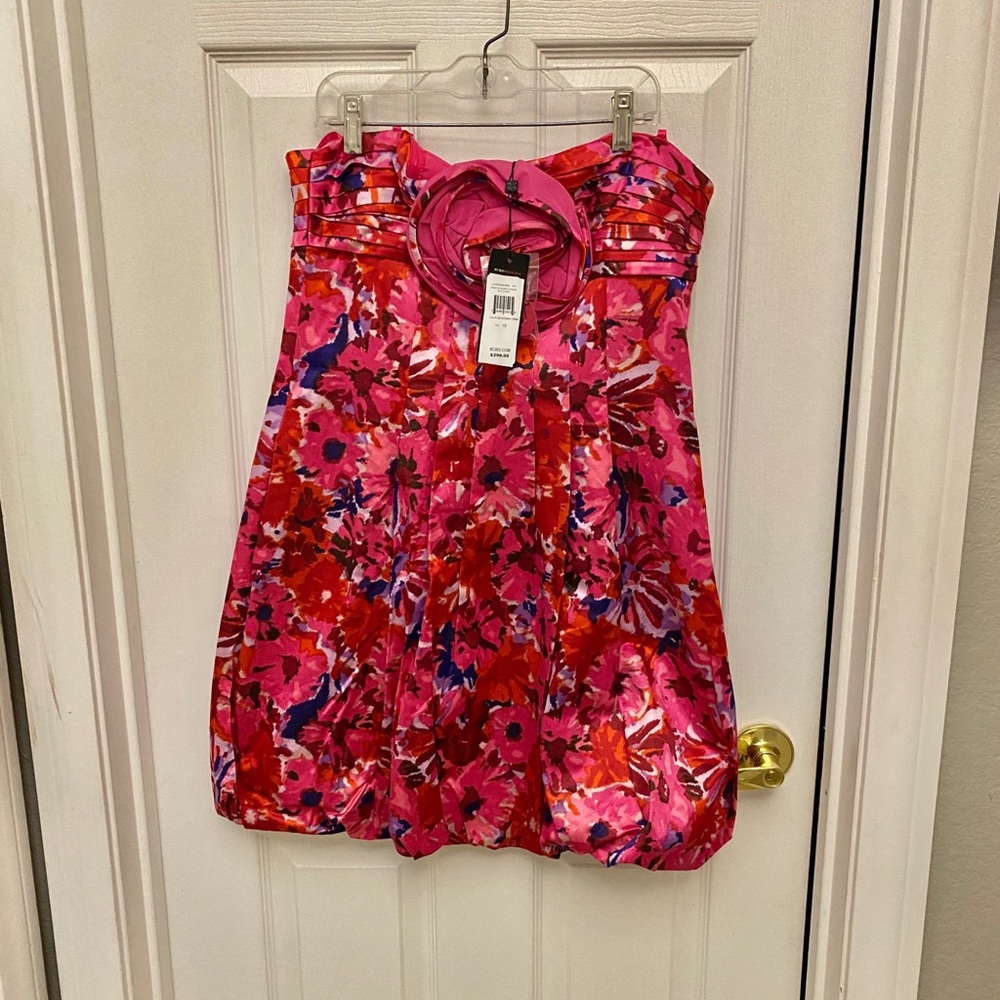 BCBGMAXAZRIA begonia printed bubble dress NWT NEW - Picture 2 of 3